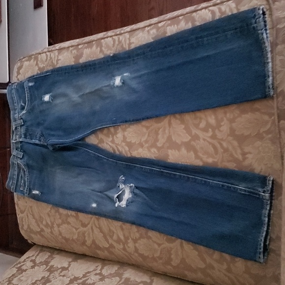 Hollister Huntington Jeans - Picture 1 of 11
